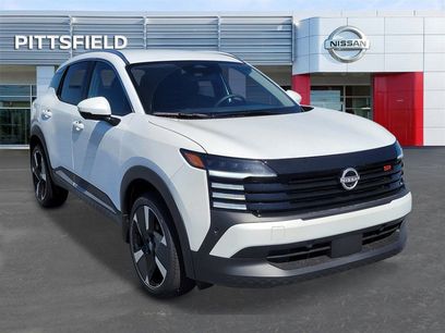 New 2025 Nissan Kicks SR