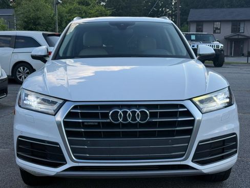 Used 2018 Audi Q5 2.0T Premium Plus w/ Premium Plus Package AWD/4WD image 3