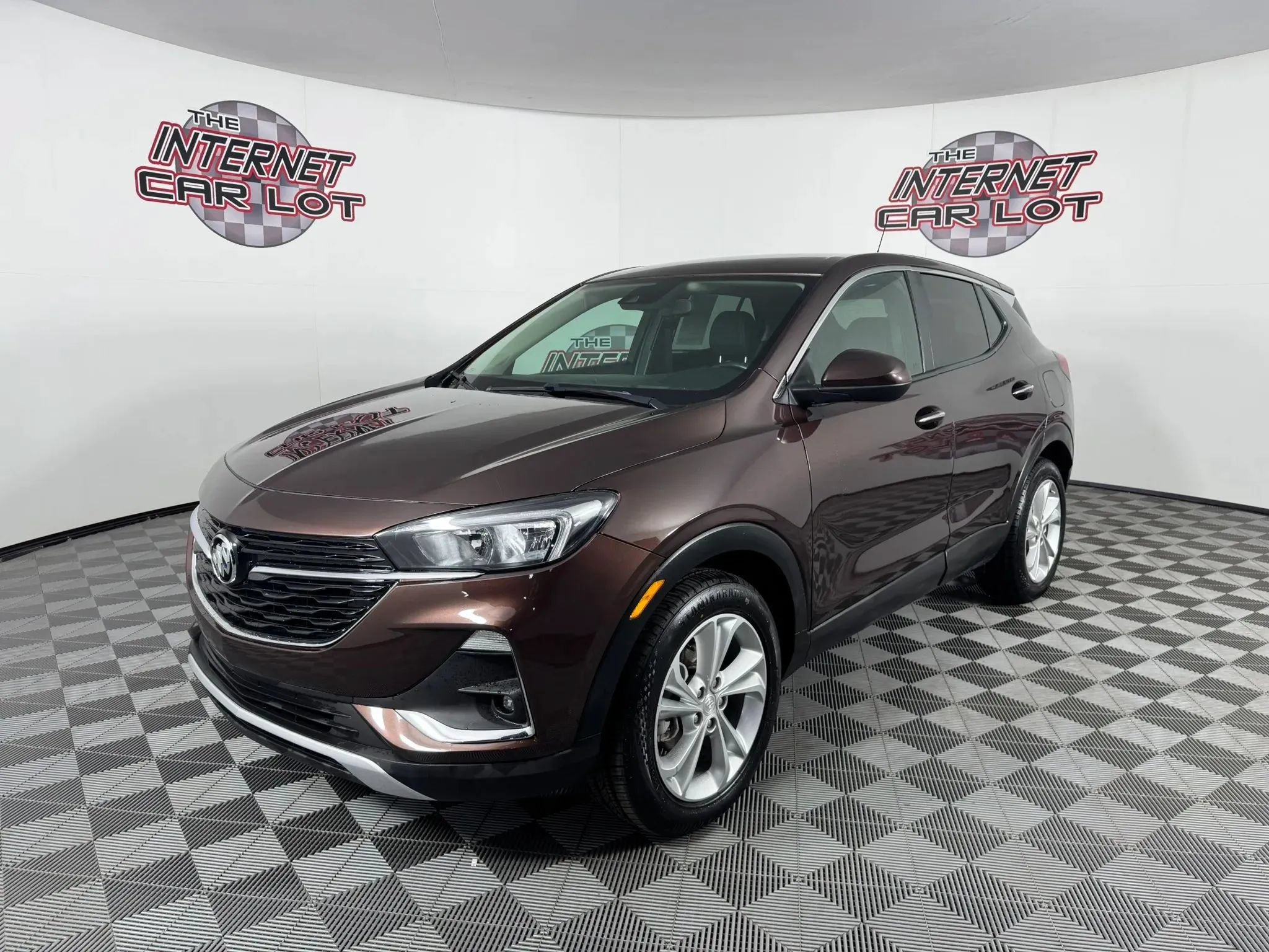 Used 2023 Buick Encore GX Preferred w/ Cold Weather Comfort Package FWD image 3