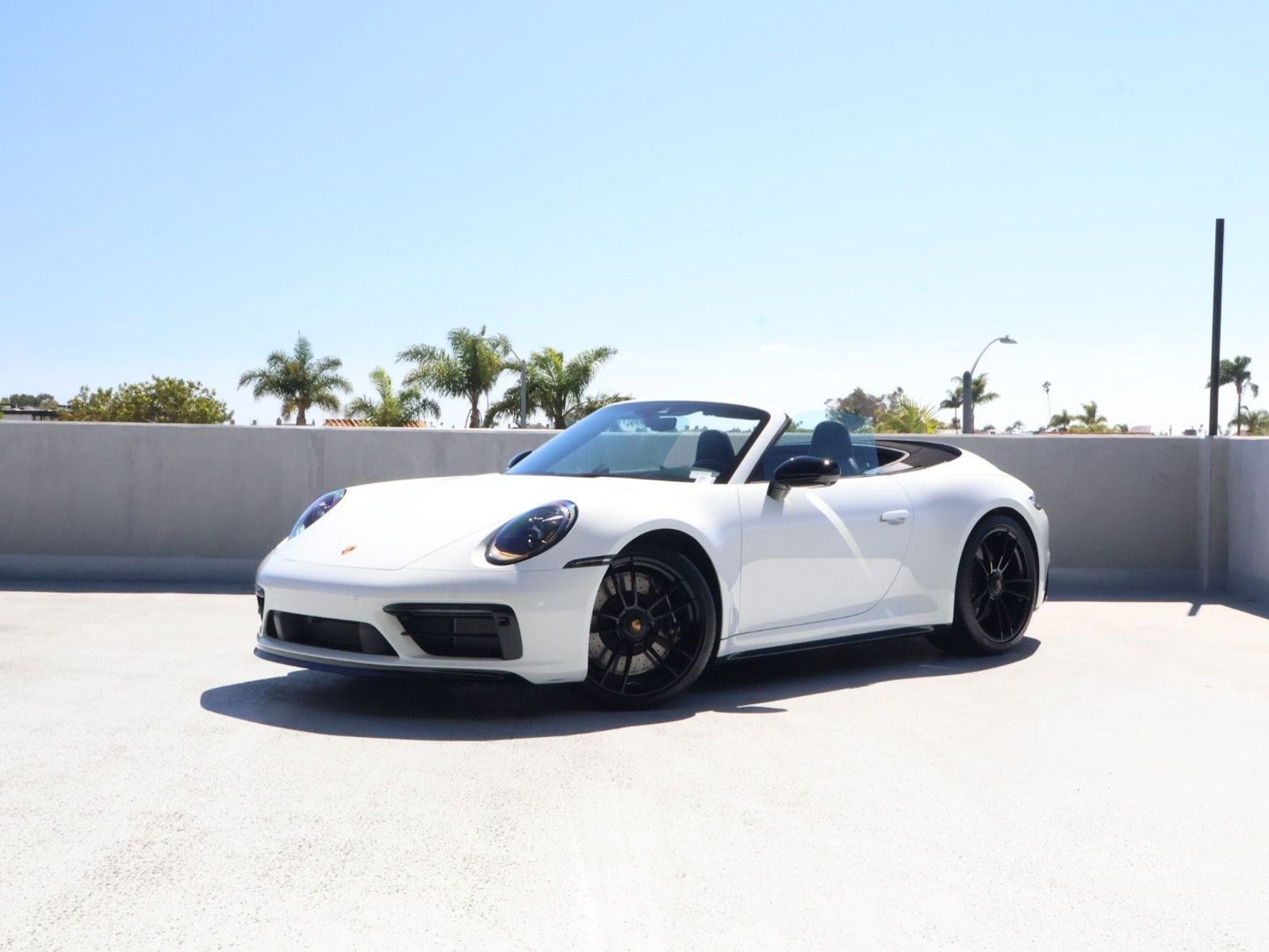 Certified 2024 Porsche 911 Carrera GTS RWD image 6