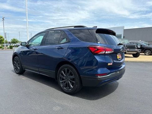 Used 2022 Chevrolet Equinox RS w/ RS Leather Package FWD image 5