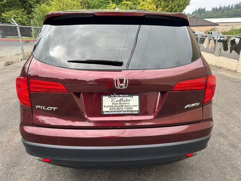 Used 2017 Honda Pilot EX-L image 6