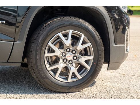 Used 2021 GMC Acadia SLE FWD image 10