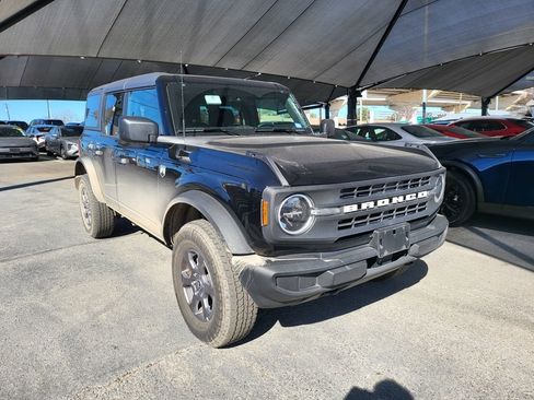 Used 2025 Ford Bronco Big Bend image 3