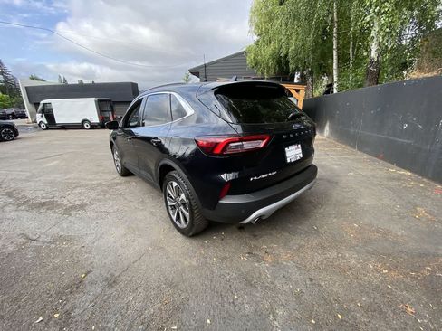 Used 2025 Ford Escape Platinum AWD/4WD image 4