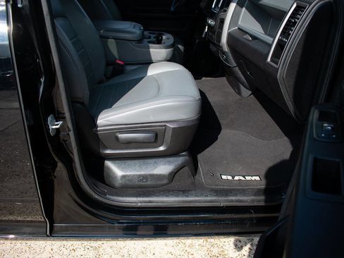 Used 2013 RAM 1500 Express image 34