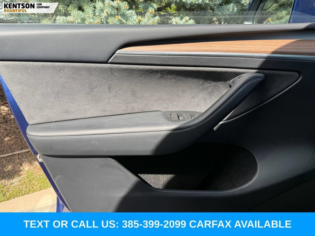 Used 2023 Tesla Model Y Long Range AWD/4WD image 15