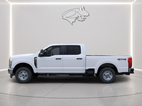 New 2026 Ford F250 XL image 3