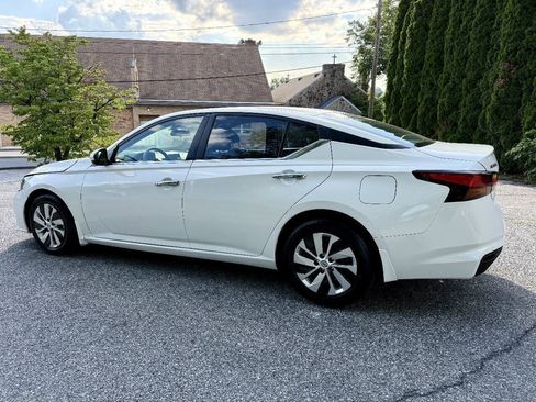 Used 2023 Nissan Altima 2.5 S FWD image 7