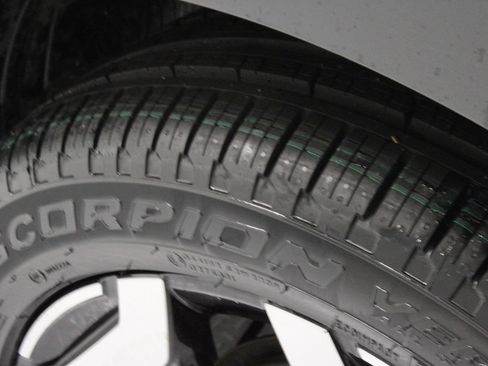 Used 2024 Kia Telluride S AWD/4WD image 21