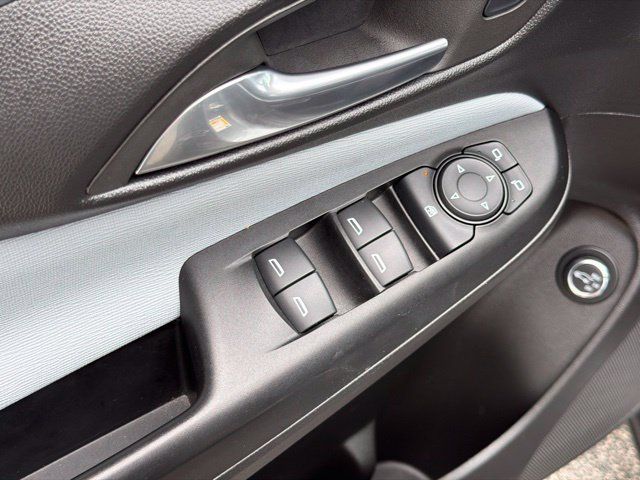 Used 2024 Buick Envista Preferred w/ Convenience II Package FWD image 13