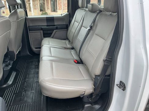 Used 2022 Ford F250 XL w/ Power Equipment Group image 9