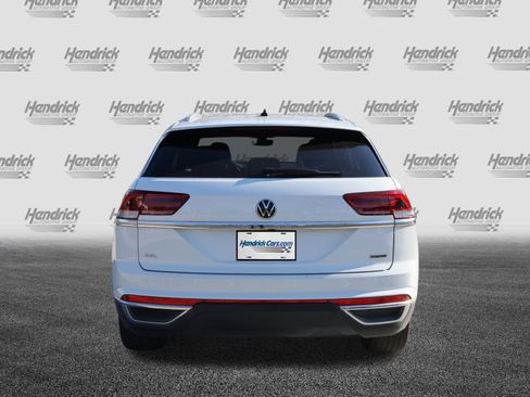 Used 2021 Volkswagen Atlas Cross Sport SEL Premium image 8
