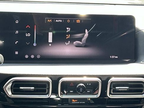 New 2026 Nissan Sentra SR w/ Floor Mat Package FWD image 23