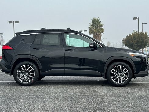 New 2026 Toyota Corolla Cross XLE image 3