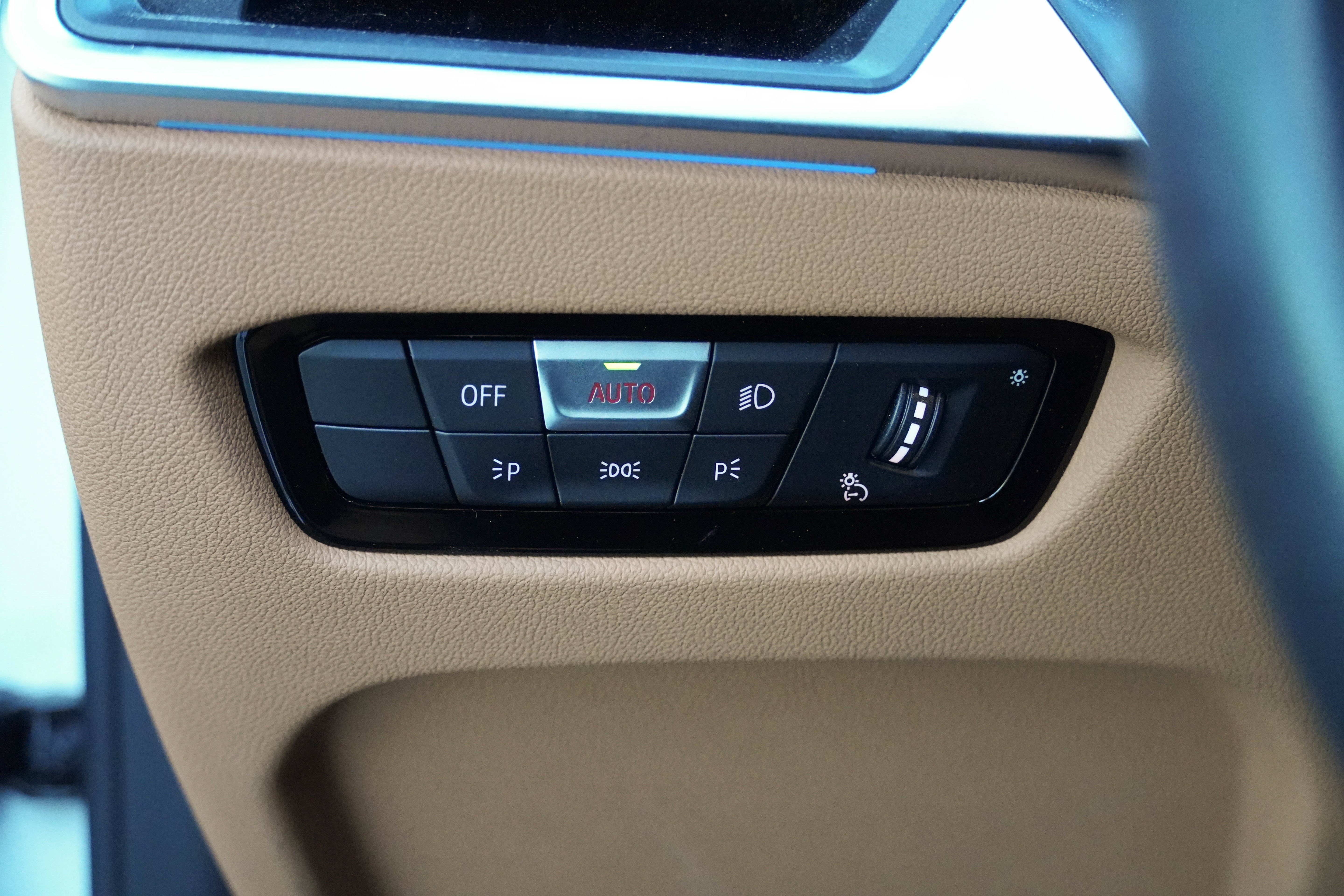 Certified 2024 BMW i4 eDrive40 w/ Premium Package RWD image 14