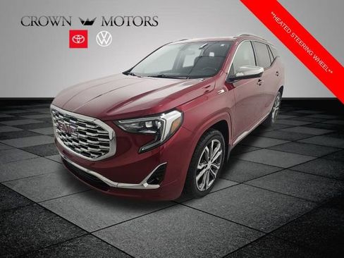 Used 2018 GMC Terrain Denali w/ Comfort Package image 3