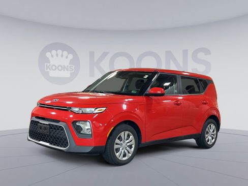 Used 2021 Kia Soul LX image 1
