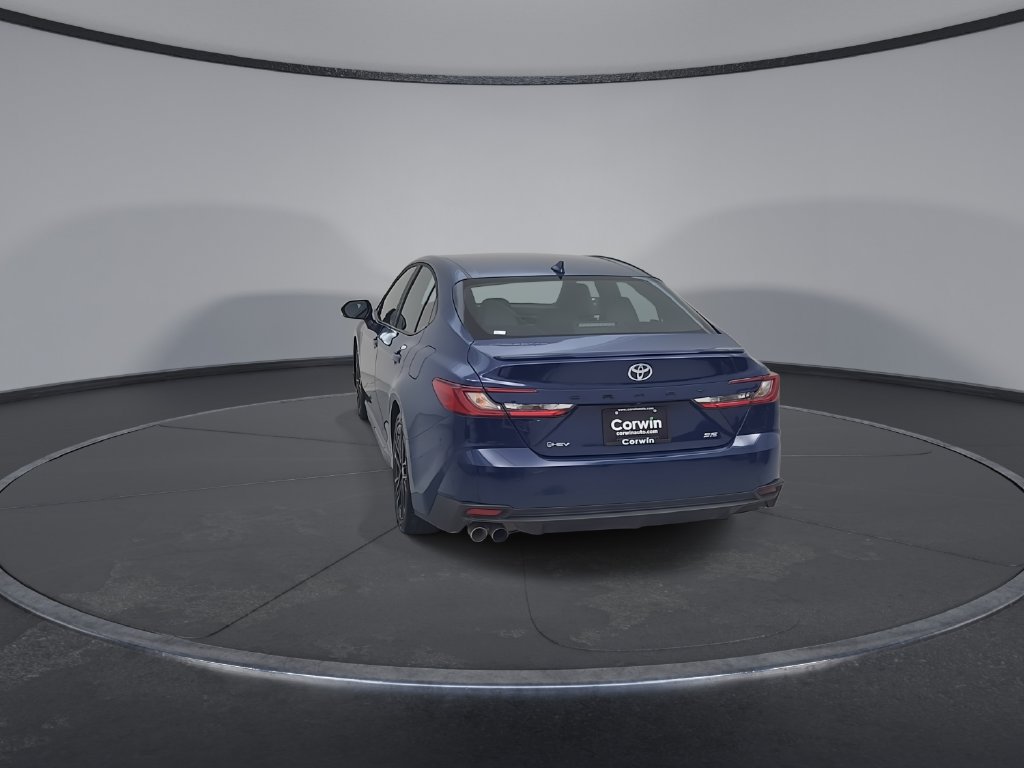 Used 2025 Toyota Camry SE FWD image 14