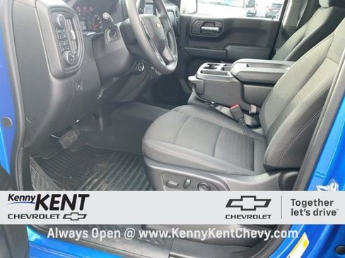 Used 2025 Chevrolet Silverado 1500 Custom image 26