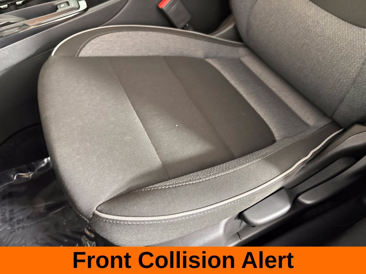 Used 2025 Chevrolet TrailBlazer LT FWD image 12