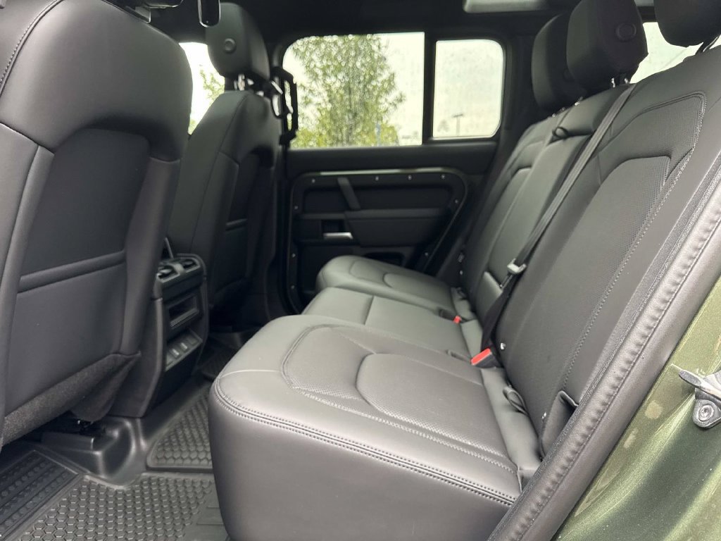 New 2026 Land Rover Defender 110 S AWD/4WD image 13