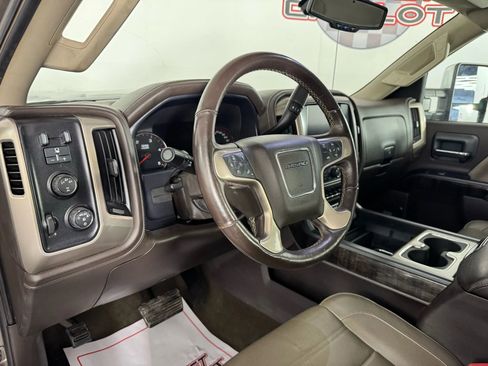 Used 2015 GMC Sierra 3500 Denali image 10