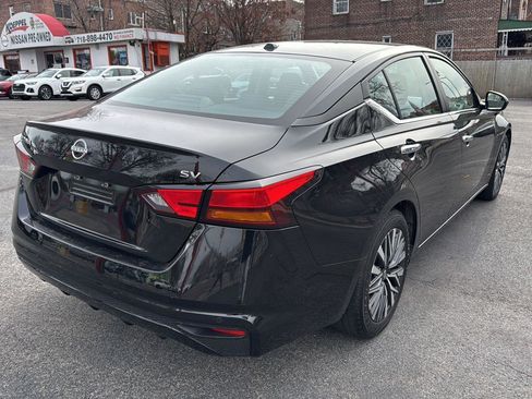 Used 2023 Nissan Altima 2.5 SV image 8