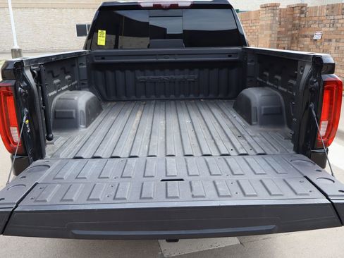 Used 2021 GMC Sierra 1500 Denali w/ Denali Ultimate Package AWD/4WD image 30