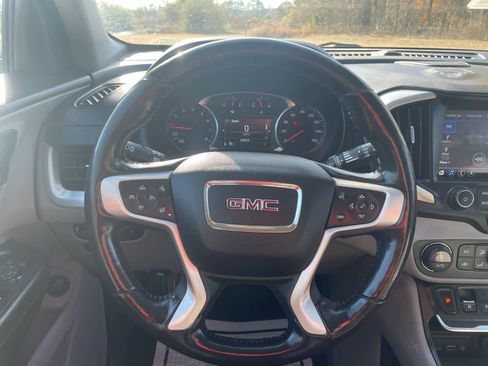 Used 2018 GMC Terrain SLT w/ Preferred Package image 20