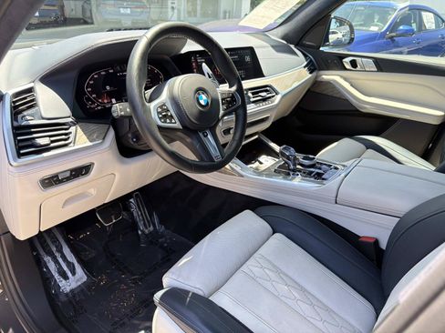 Used 2021 BMW X7 M50i AWD/4WD image 14