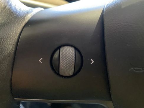 Used 2021 Tesla Model 3 Standard Range Plus RWD image 17