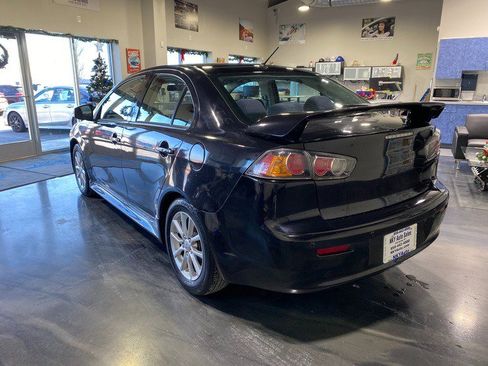 Used 2016 Mitsubishi Lancer ES image 3