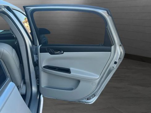 Used 2011 Chevrolet Impala LT w/ Luxury Edition Package FWD image 45