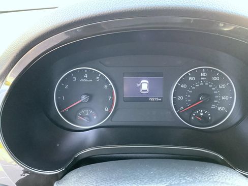 Used 2022 Kia Seltos EX AWD/4WD image 12