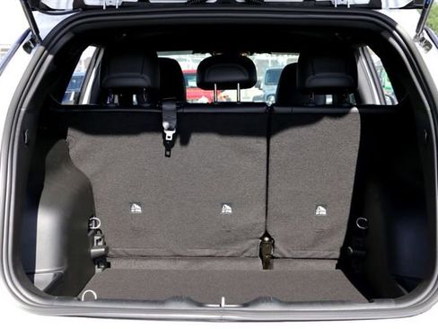 New 2026 Jeep Compass Latitude image 21