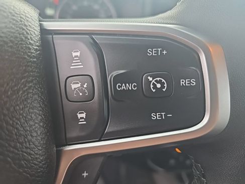 New 2026 RAM 2500 Big Horn AWD/4WD image 34