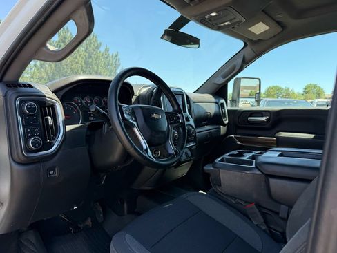 Used 2023 Chevrolet Silverado 2500 LT w/ Convenience Package AWD/4WD image 15