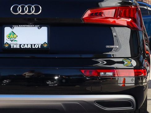 Used 2020 Audi Q5 2.0T Premium w/ Convenience Package image 20