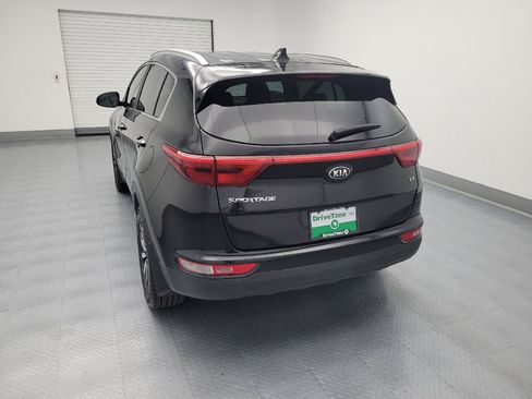 Used 2017 Kia Sportage EX FWD image 6