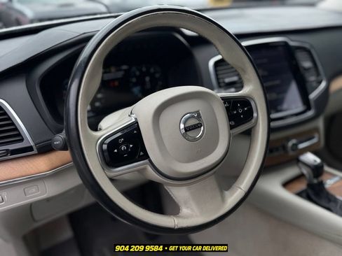 Used 2016 Volvo XC90 T6 Inscription w/ Vision Package AWD/4WD image 10