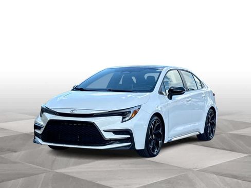 Used 2025 Toyota Corolla FX w/ Convenience Package FWD image 4