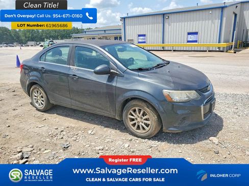 Used 2017 Chevrolet Sonic LT FWD image 5