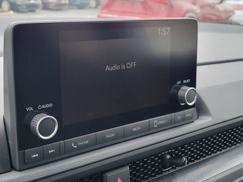 Used 2025 Honda CR-V Sport image 25