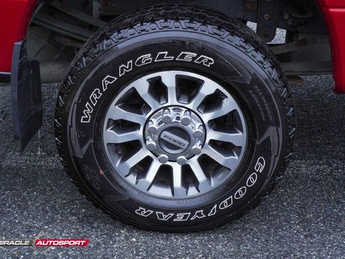 Used 2022 Ford F250 Lariat w/ Camper Package AWD/4WD image 12
