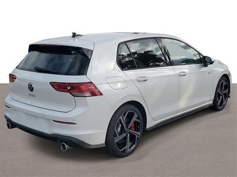 New 2026 Volkswagen GTI SE image 4