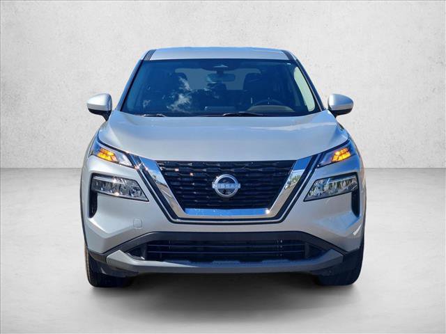 Used 2023 Nissan Rogue SV FWD image 3