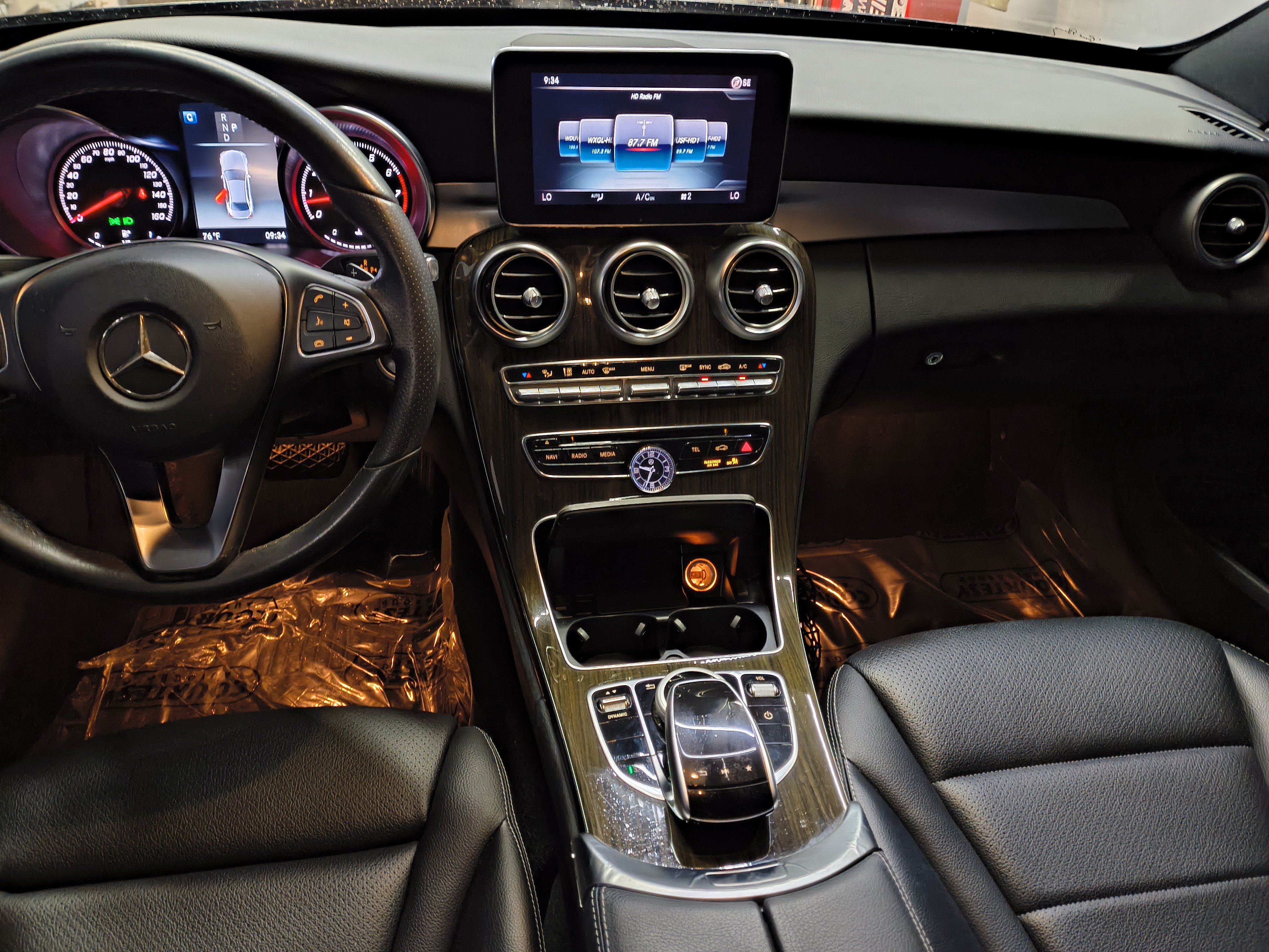 Used 2018 Mercedes-Benz C 300 Sedan image 16