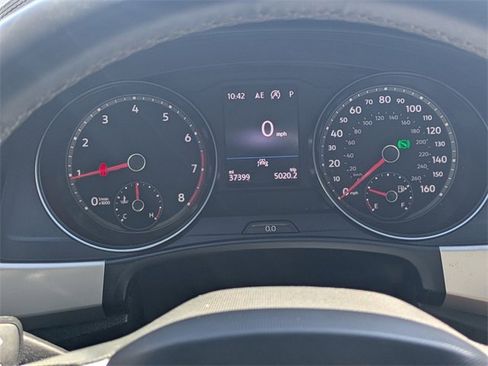 Used 2021 Volkswagen Atlas SE image 34