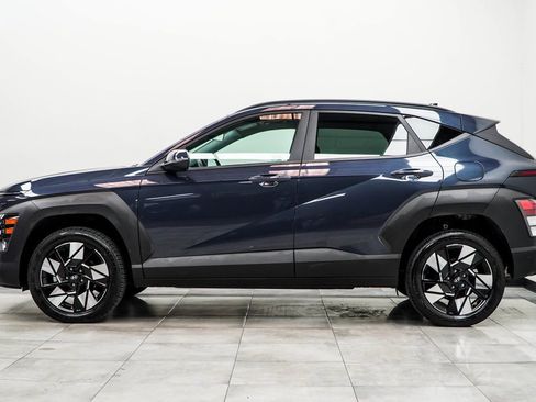 Used 2025 Hyundai Kona SEL image 8